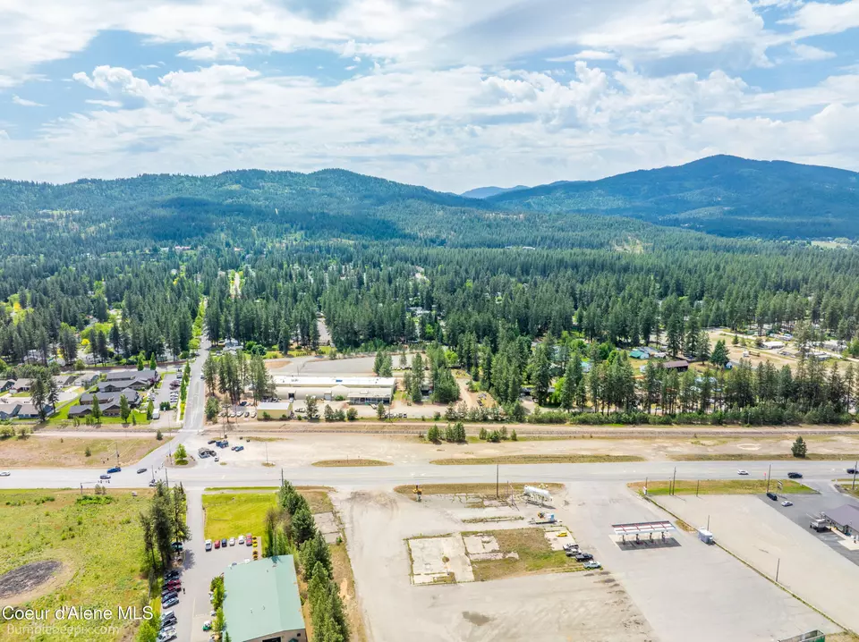 4764 E Seltice Way, Post Falls, ID 83854 photo 2