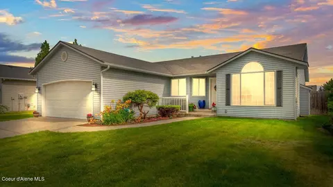 1054 W Springfield Dr, Coeur D'alene, ID 83815