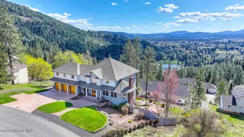 2735 E Packsaddle Dr, Coeur D'alene, ID 83815