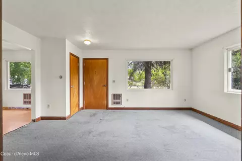206 E 2nd Ave, Clark Fork, ID 83811 photo 9