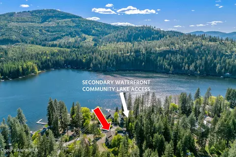 23748 N Lakeview Blvd, Rathdrum, ID 83858