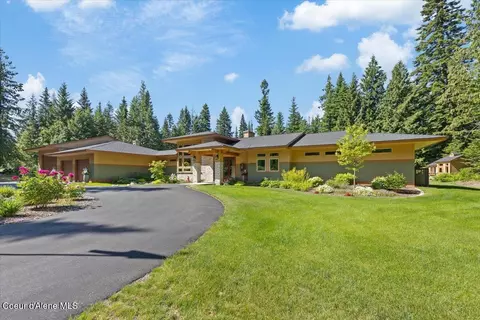 24846 N Teddy Loop, Rathdrum, ID 83858