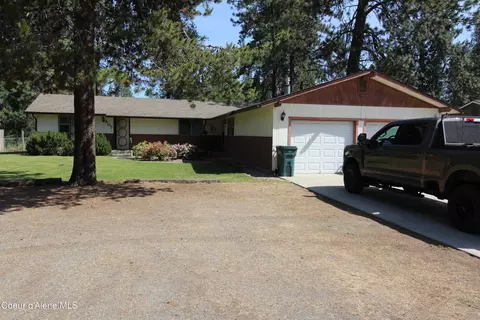807 E 809 E Timber Ln, Coeur D'alene, ID 83814