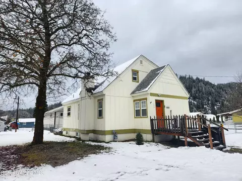 208 N Fourth St, Osburn, ID 83849