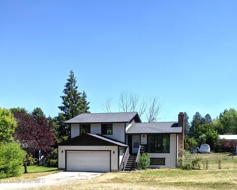 Exterior - 5056 E Royal Dr, Post Falls, ID 83854 photo 2 of 10