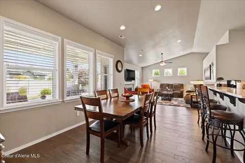 3265 E Galway Cir, Post Falls, ID 83854 photo 11