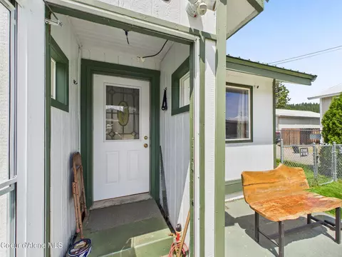 206 6th St, Pinehurst, ID 83850 photo 6