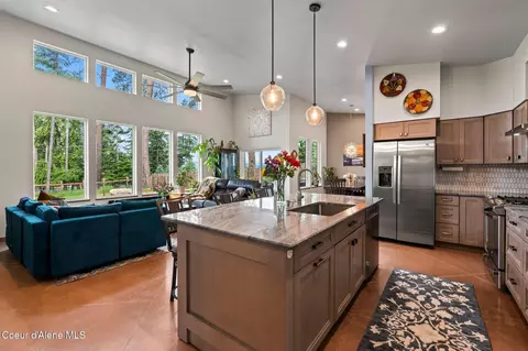 Kitchen - 55 Sunray Dr, Hope, ID 83836 photo 6 of 7