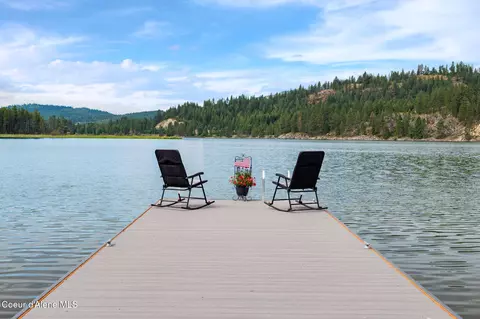 181 Swan Shores Dr, Sagle, ID 83860