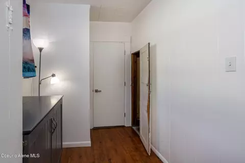 Entry Way - 608 Hill St, Kellogg, ID 83837 photo 2 of 2