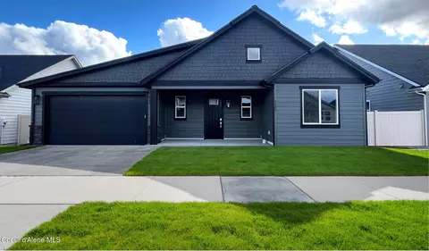 3510 N Cyprus Fox Lp Lp, Post Falls, ID 83854