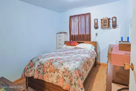 Bedroom - 164 W Fork Pine Creek Rd, Pinehurst, ID 83850 photo 1 of 4