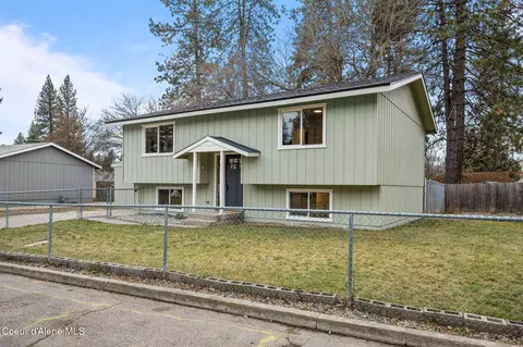 1047 N 17th St, Coeur D'alene, ID 83814