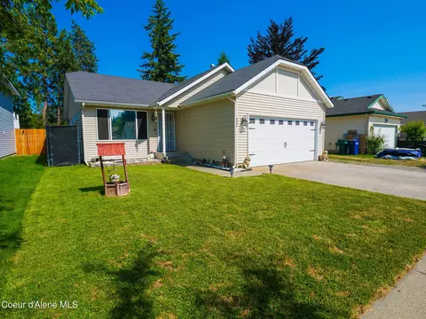 5846 N Troon St, Coeur D'alene, ID 83815