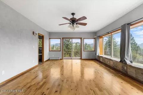 Living - 5239 E Dodd Rd, Hayden, ID 83835 photo 5 of 8