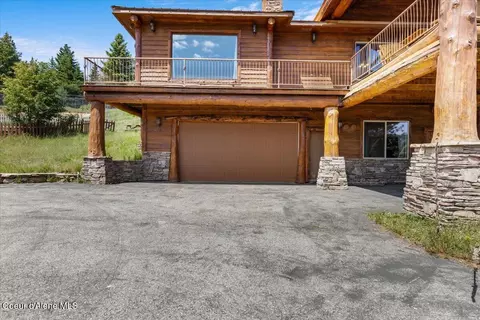 5239 E Dodd Rd, Hayden, ID 83835