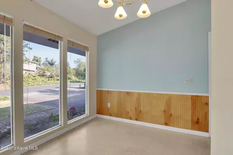 1750 N Havichur Loop, Post Falls, ID 83854 photo 4