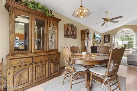 Dining - 635 N Divot Ave, Post Falls, ID 83854 photo 2 of 2