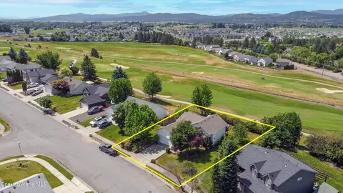 View/Area - 635 N Divot Ave, Post Falls, ID 83854 photo 2 of 5