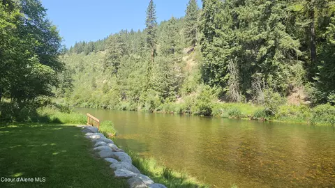 258 S Fork Ln, Pinehurst, ID 83850 photo 2