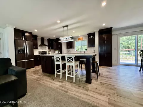 Kitchen - 606 Yellowstone Ave #25, Silverton, ID 83867 photo 6 of 8