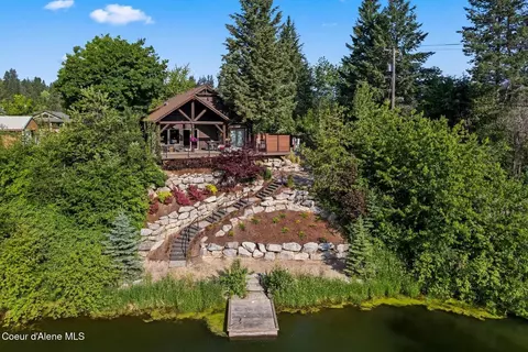 11 Canoe Cv, Dover, ID 83825