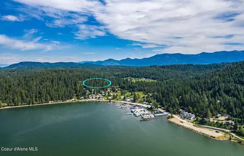 84 Midas Dr, Sagle, ID 83860