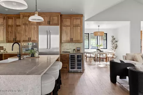 Kitchen - 3861 E Winray Dr, Hayden, ID 83835 photo 3 of 16