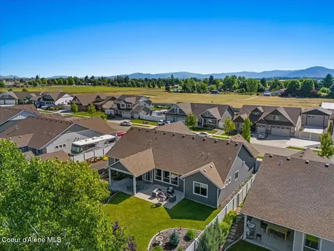 View/Area - 1985 N Viking Loop, Post Falls, ID 83854 photo 5 of 9