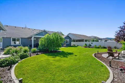 Exterior - 1985 N Viking Loop, Post Falls, ID 83854 photo 9 of 12
