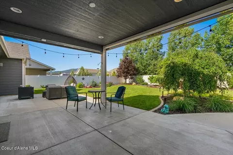Exterior - 1985 N Viking Loop, Post Falls, ID 83854 photo 5 of 12