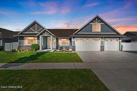 1985 N Viking Loop, Post Falls, ID 83854