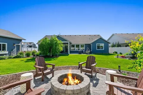 Exterior - 1985 N Viking Loop, Post Falls, ID 83854 photo 8 of 12