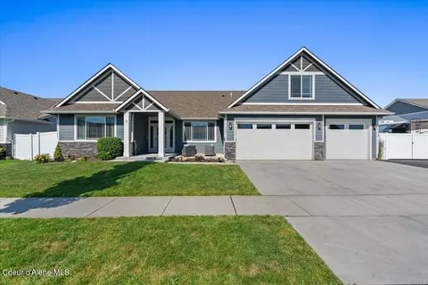 Exterior - 1985 N Viking Loop, Post Falls, ID 83854 photo 2 of 12