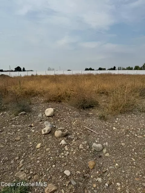 2633 E Salvation Ct, Post Falls, ID 83854