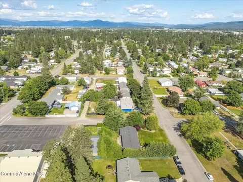 View/Area - 502 W 14th Ave, Post Falls, ID 83854 photo 8 of 11