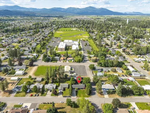 View/Area - 502 W 14th Ave, Post Falls, ID 83854 photo 9 of 11