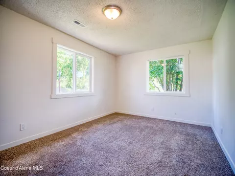 318 E 4th Ave, Post Falls, ID 83854 photo 17