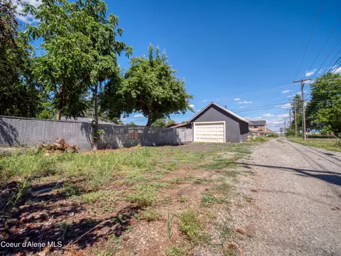 318 E 4th Ave, Post Falls, ID 83854 photo 30
