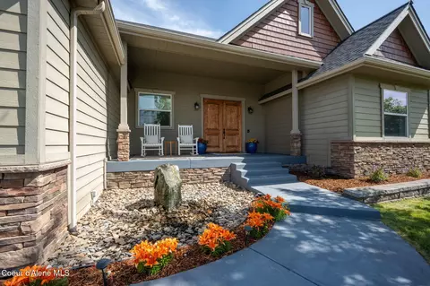 1438 E Warm Springs Ave, Post Falls, ID 83854 photo 4