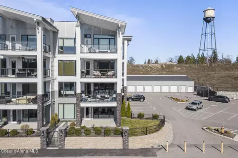 447 W Waterside Dr # 305, Post Falls, ID 83854