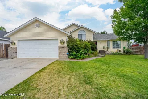 2815 N Sand Trap Way, Post Falls, ID 83854