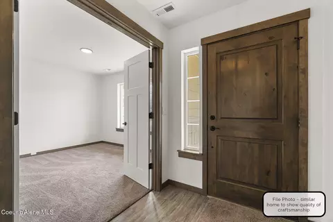 Entry Way - 778 E Valley St S, Oldtown, ID 83822 photo 2 of 5