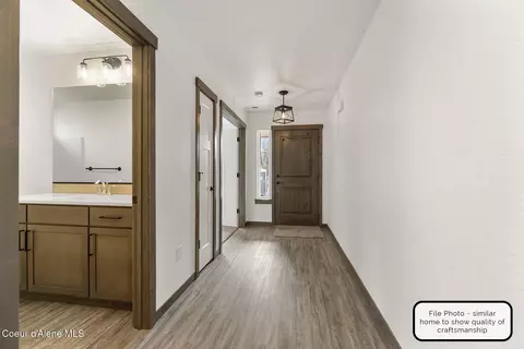 Entry Way - 778 E Valley St S, Oldtown, ID 83822 photo 3 of 5