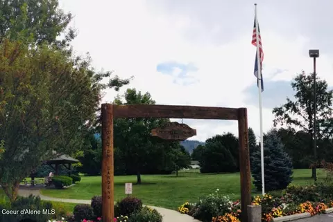 Nka 16th St N, Dalton Gardens, ID 83815