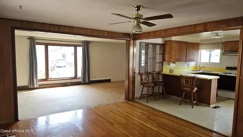 Living - 405 W Mullan Ave, Kellogg, ID 83837 photo 2 of 3