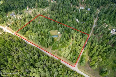 287 Larch Ln, Oldtown, ID 83822