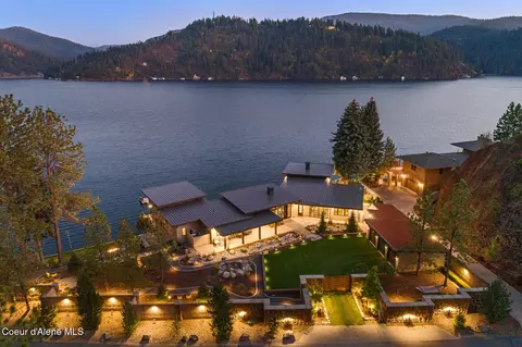 9880 E Coeur D Alene Lake Dr, Coeur D'alene, ID 83814