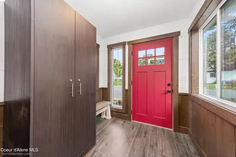 1025 N 1st St, Coeur D'alene, ID 83814
