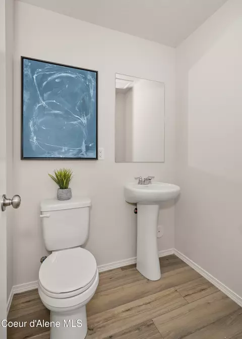 Bath - 110 E Spirea Ln, Hayden, ID 83835 photo 1 of 3